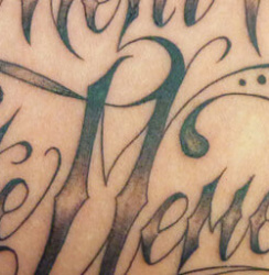 001   SCHRIFTEN   GALERIE START Foto   SkinWorxx Hamburg Tattoostudio